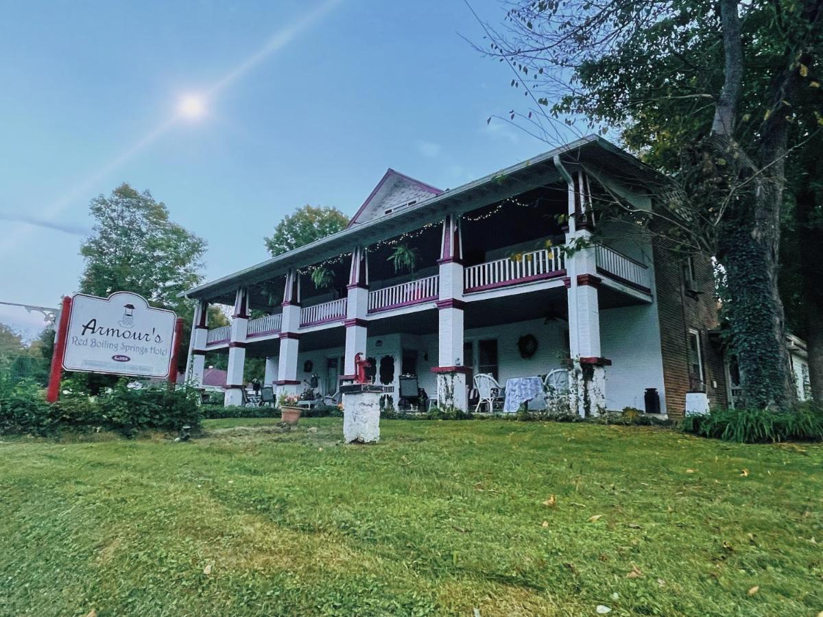 Armour'S Hotel & Spa Red Boiling Springs Buitenkant foto