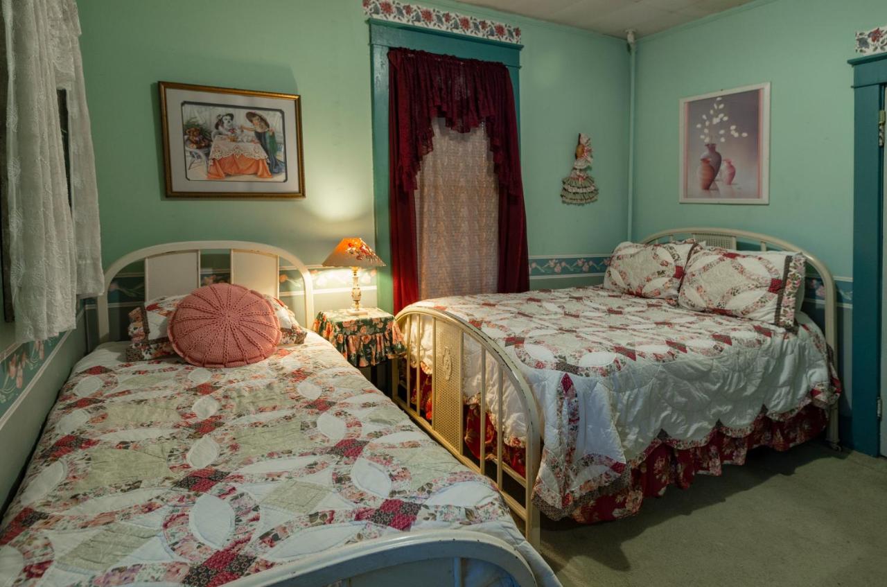 Armour'S Hotel & Spa Red Boiling Springs Buitenkant foto